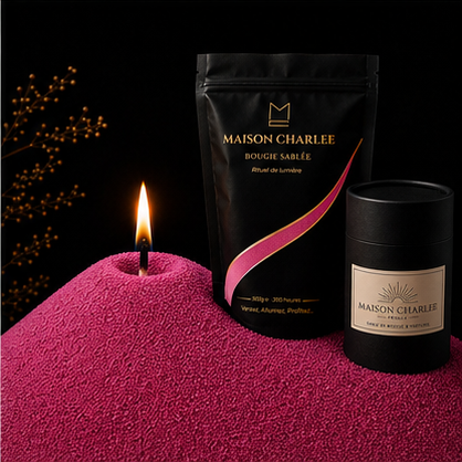Bougie sablée Rose Éclat Maison Charlee en perles de cire végétale